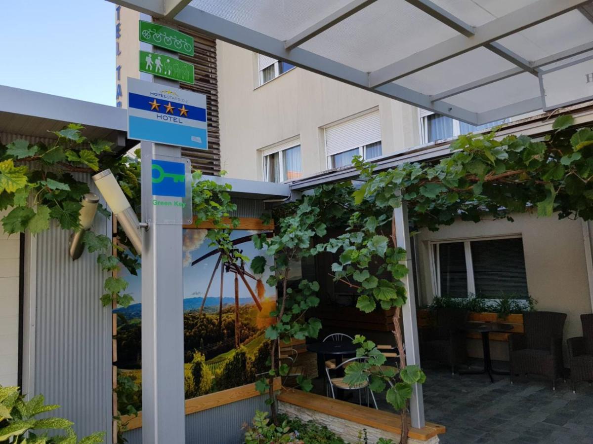 Hotel Tabor מריבור מראה חיצוני תמונה